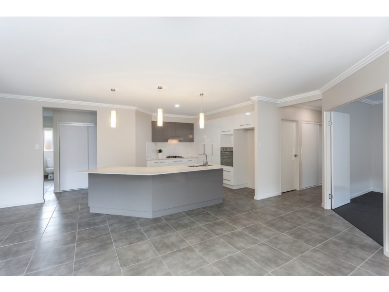 98 Shoesmith Road, Westbrook QLD 4350