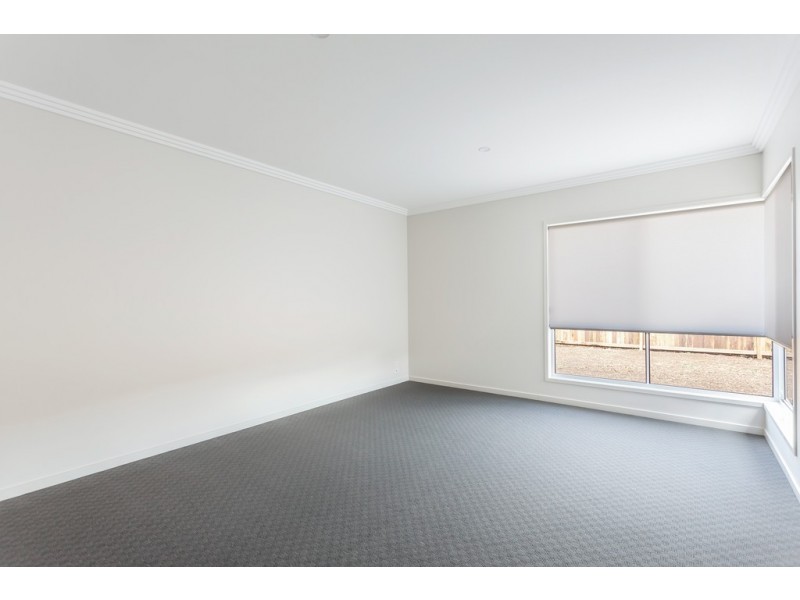 98 Shoesmith Road, Westbrook QLD 4350