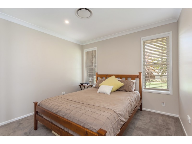 11 Kingston Road, Hodgson Vale QLD 4352