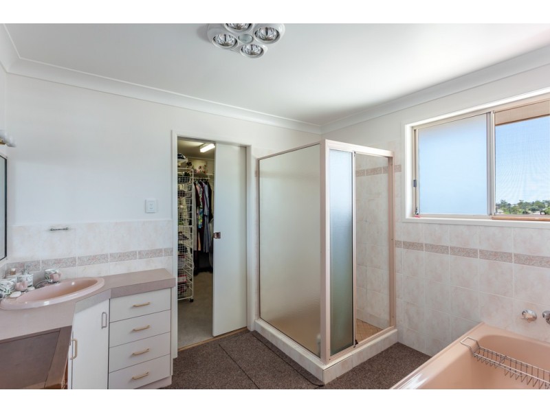 9 Heidi Court / 69 Wuth Street, Darling Heights QLD 4350