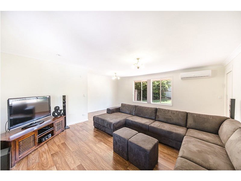1 Sharon Court, Darling Heights QLD 4350