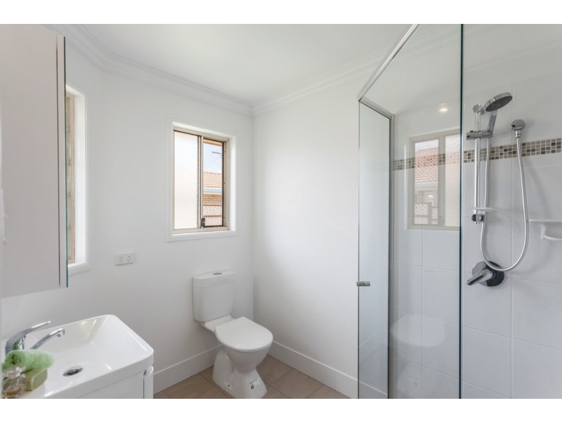 17 Pillar Street, Middle Ridge QLD 4350