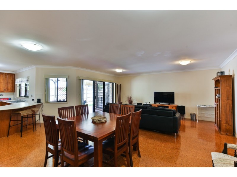 28 Holt Street, Middle Ridge QLD 4350