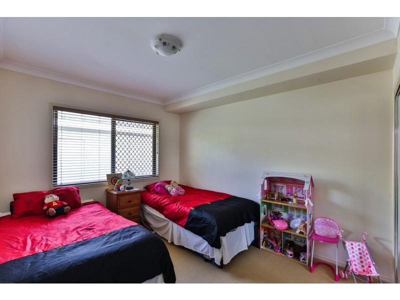28 Holt Street, Middle Ridge QLD 4350