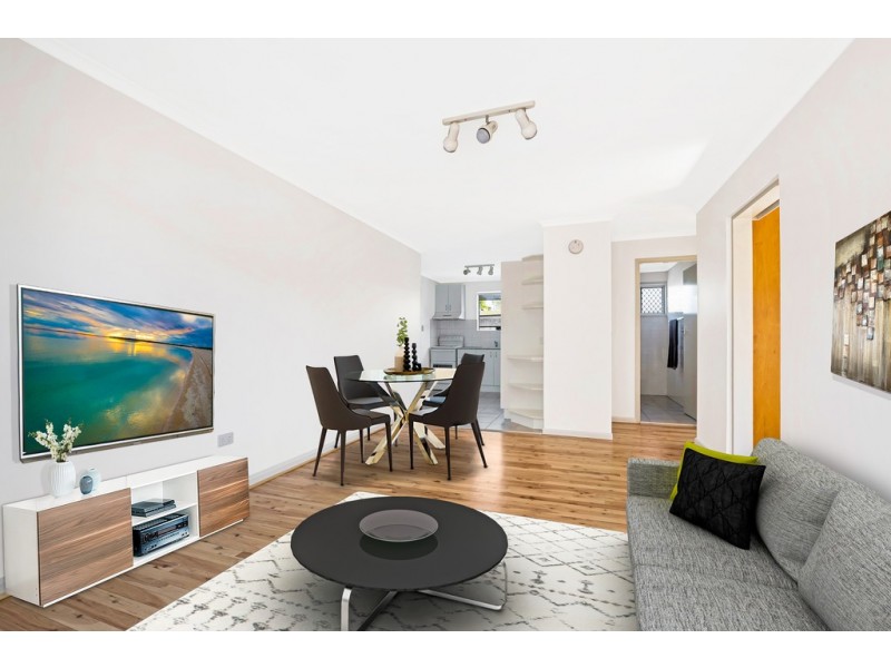 1/8 James Street, Rangeville QLD 4350