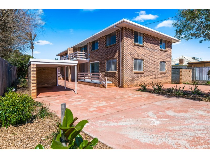 1/8 James Street, Rangeville QLD 4350