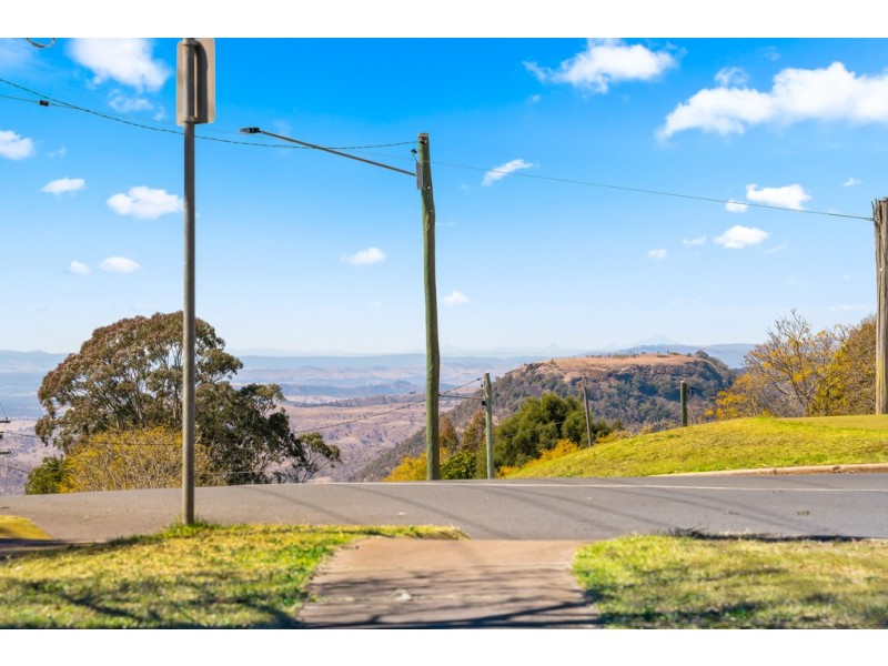 1/8 James Street, Rangeville QLD 4350