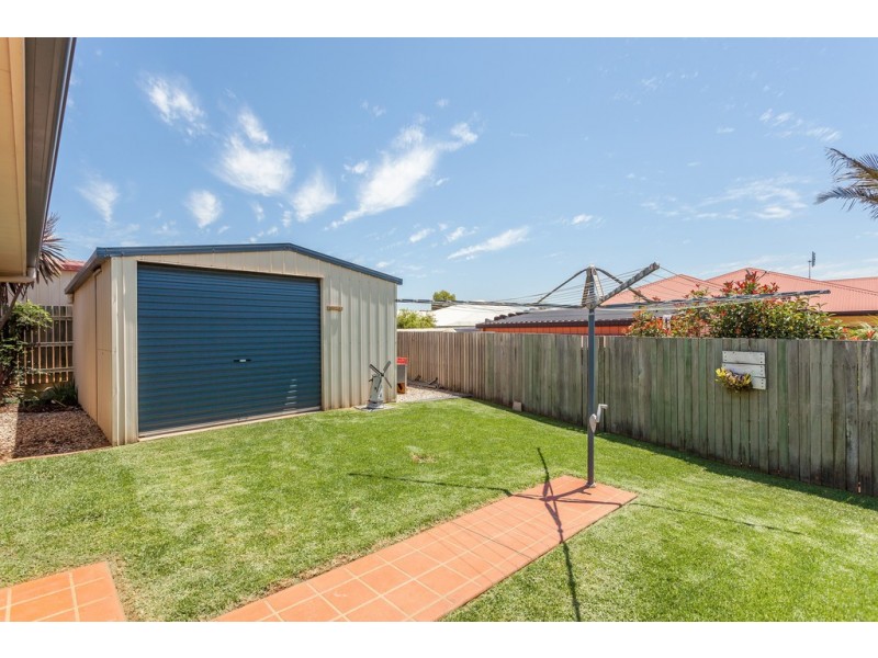 7 Paulene Crescent, Kearneys Spring QLD 4350