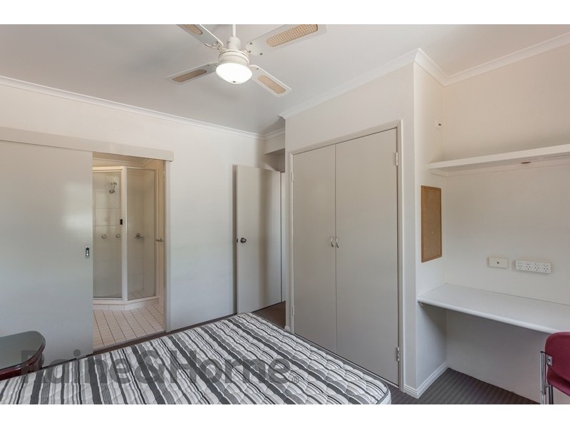 12/5 Uniplaza Court, Kearneys Spring QLD 4350