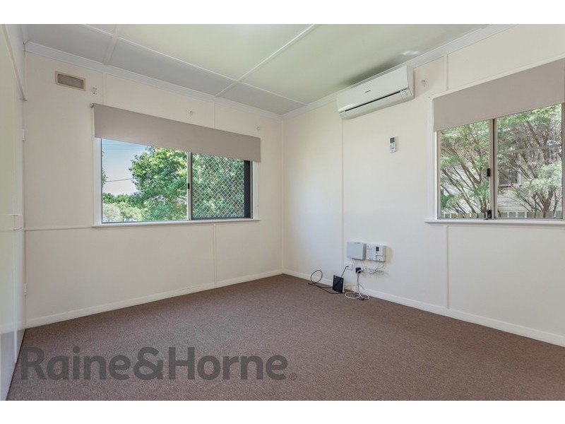 22 Dwyer Street, Harlaxton QLD 4350