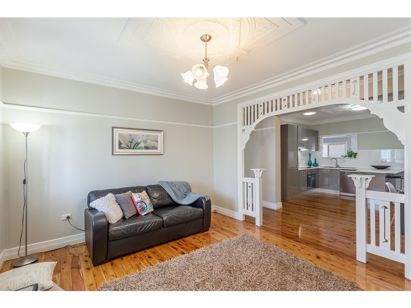 100 Water Street, South Toowoomba QLD 4350