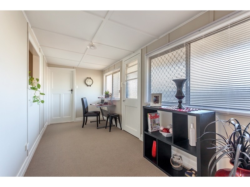 100 Water Street, South Toowoomba QLD 4350