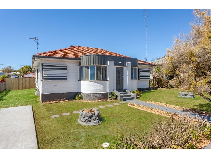 100 Water Street, South Toowoomba QLD 4350