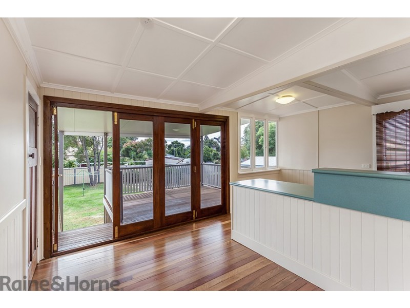 31 Anzac Avenue, Newtown QLD 4350