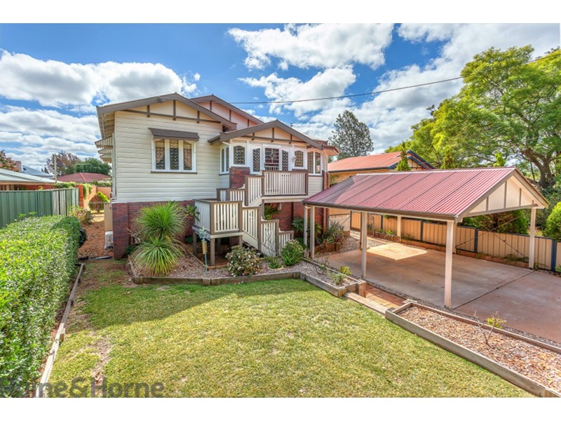 31 Anzac Avenue, Newtown QLD 4350