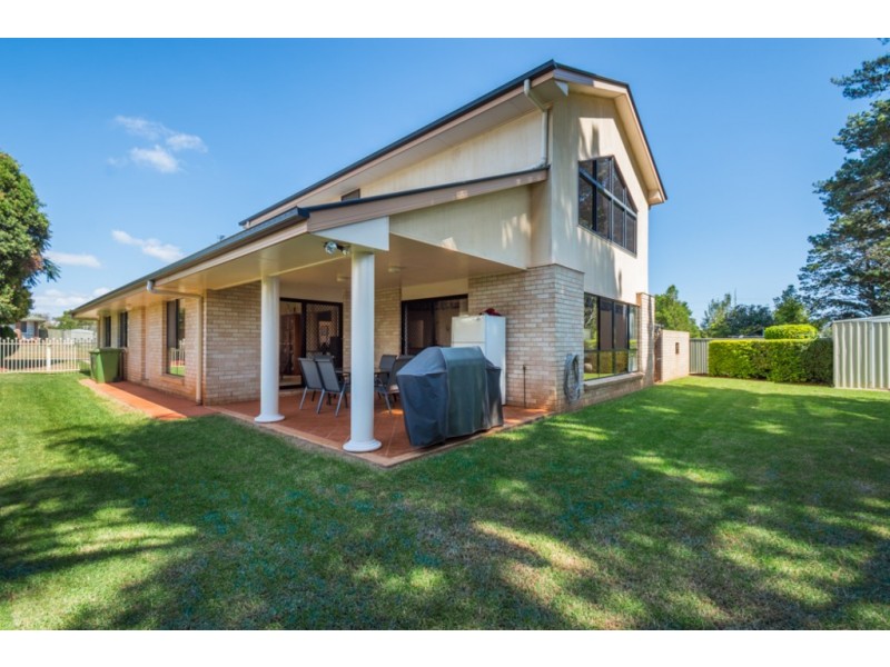 7 Georgina Court, Kearneys Spring QLD 4350
