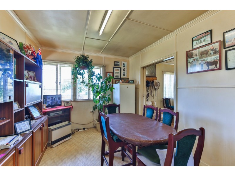 165 North Street, Rockville QLD 4350
