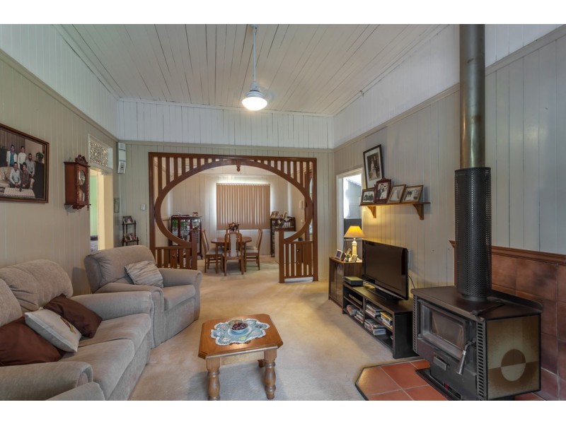 231 Mackenzie Street, Centenary Heights QLD 4350