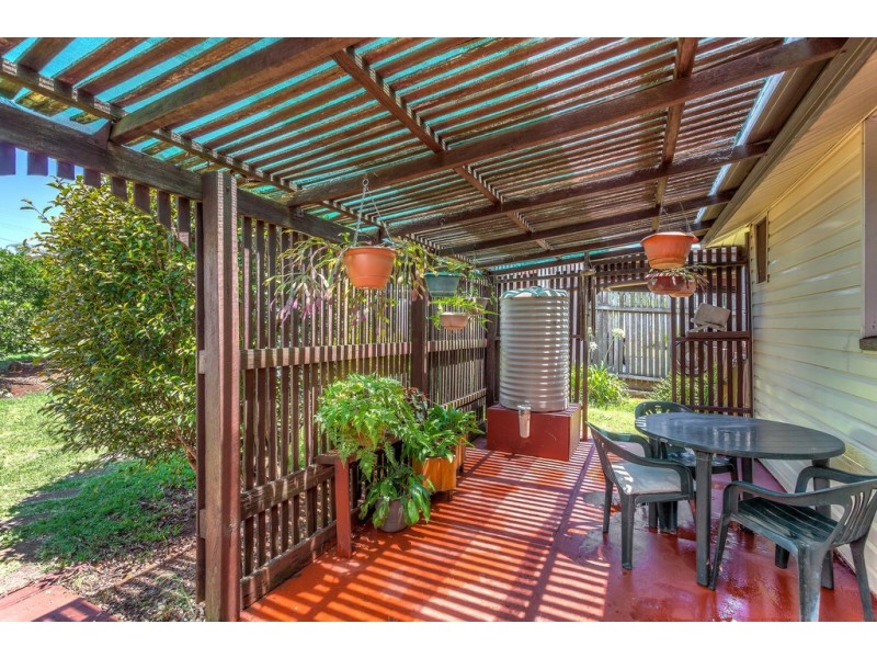 231 Mackenzie Street, Centenary Heights QLD 4350