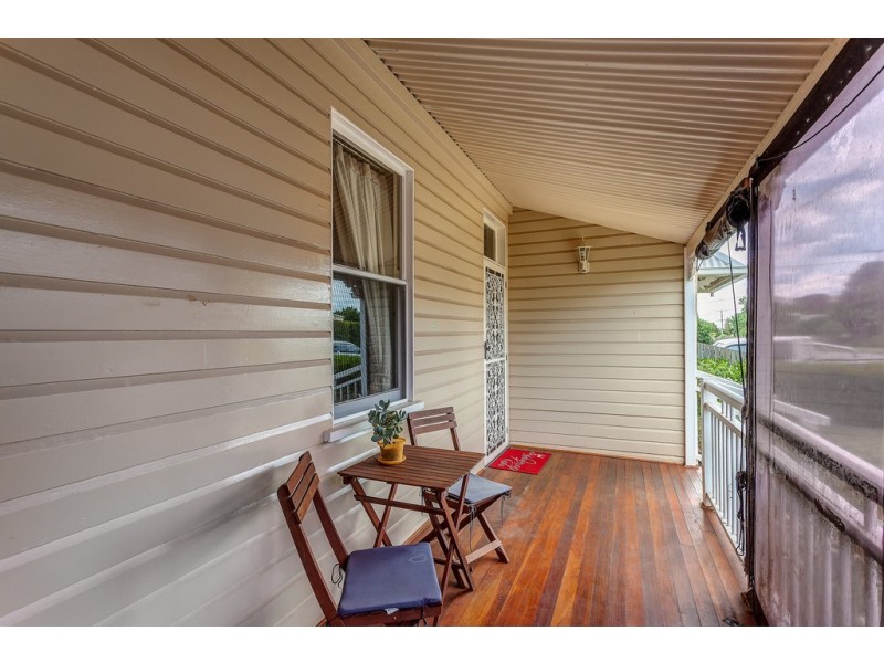 30 Dunmore Street, East Toowoomba QLD 4350