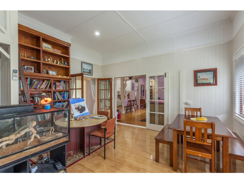 30 Dunmore Street, East Toowoomba QLD 4350