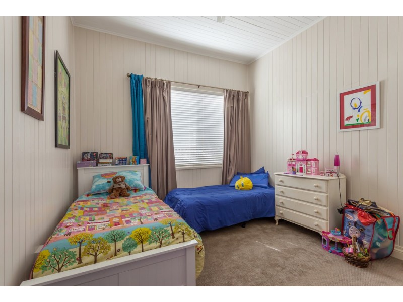 30 Dunmore Street, East Toowoomba QLD 4350