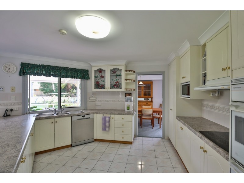 3 Nellie Street, Centenary Heights QLD 4350