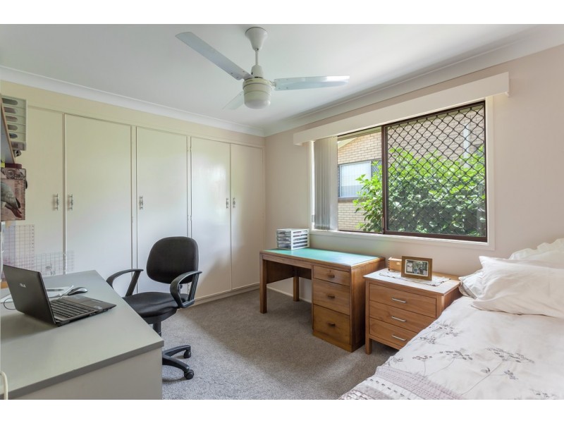 18 Hazel Street, Centenary Heights QLD 4350