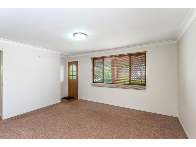 29 Lotus Crescent, Centenary Heights QLD 4350