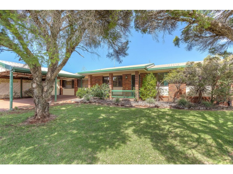 29 Lotus Crescent, Centenary Heights QLD 4350