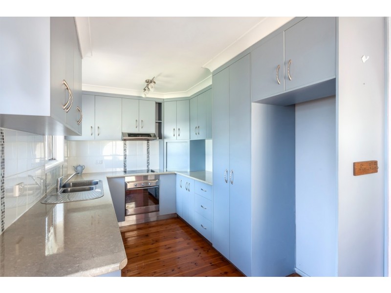 54 Cleary Street, Centenary Heights QLD 4350