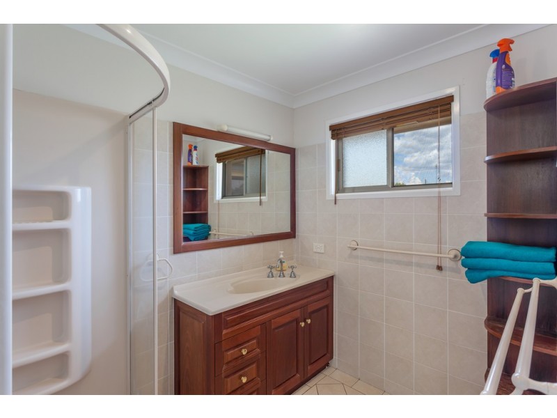 54 Cleary Street, Centenary Heights QLD 4350