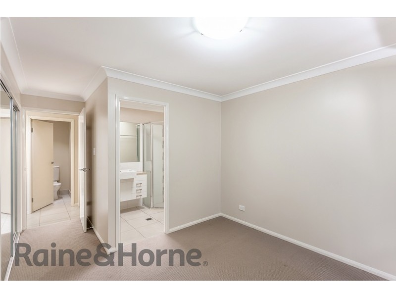 2/6 View Street, South Toowoomba QLD 4350