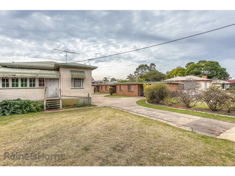 285 James Street, Newtown QLD 4350