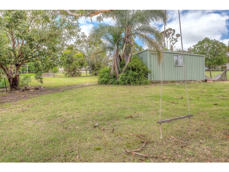 40 Valley View Drive, Meringandan West QLD 4352