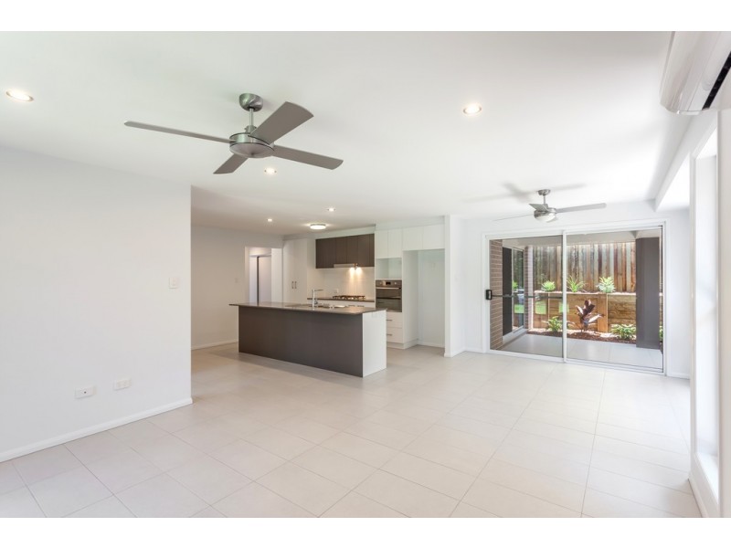 1/17 Sidney Street, North Toowoomba QLD 4350