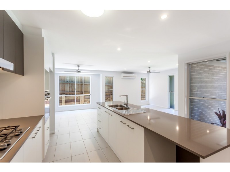 1/17 Sidney Street, North Toowoomba QLD 4350