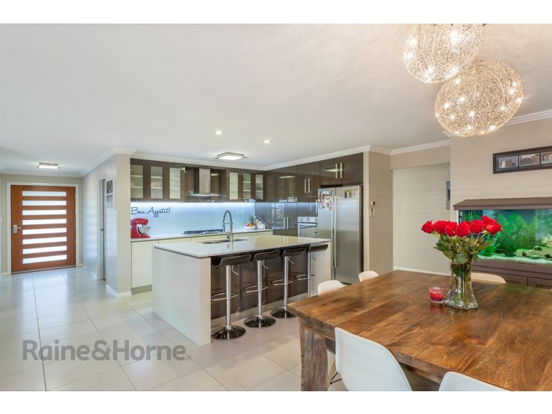 4 Roy Close, Westbrook QLD 4350