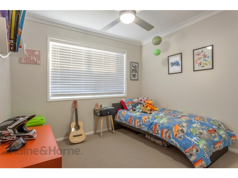 4 Roy Close, Westbrook QLD 4350