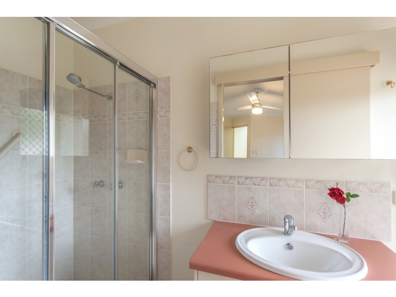 22 Dandelion Drive, Middle Ridge QLD 4350