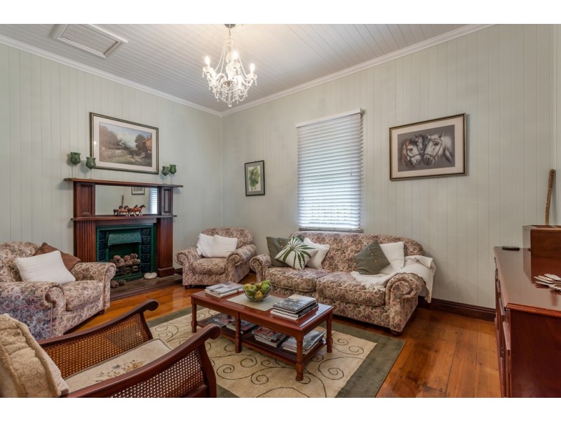 198 Geddes Street, South Toowoomba QLD 4350