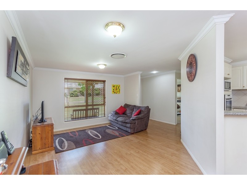 7 Paulene Crescent, Kearneys Spring QLD 4350