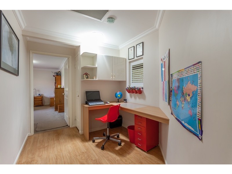 7 Paulene Crescent, Kearneys Spring QLD 4350