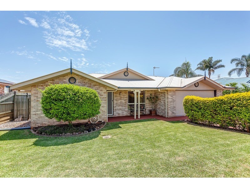 7 Paulene Crescent, Kearneys Spring QLD 4350