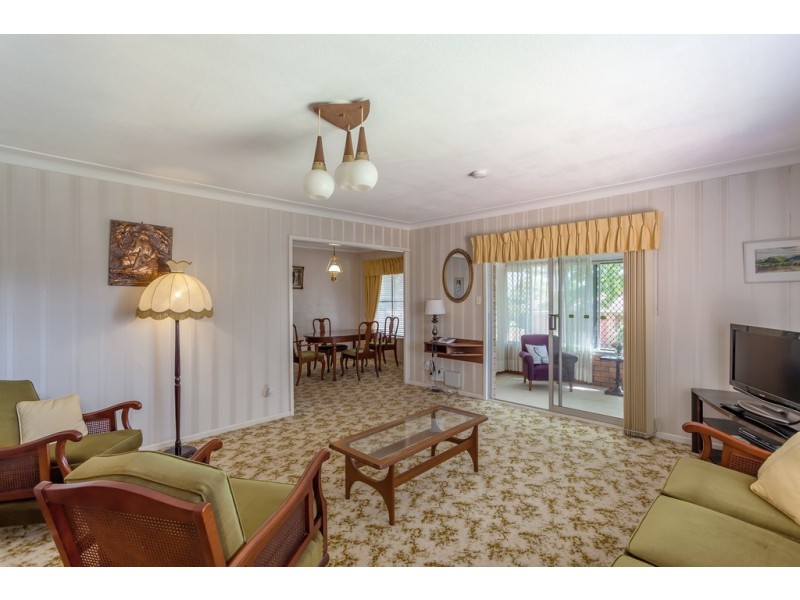 9 Catto Street, Centenary Heights QLD 4350