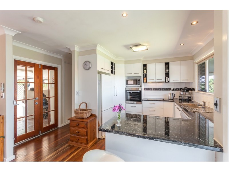 3 McHardy Street, Centenary Heights QLD 4350