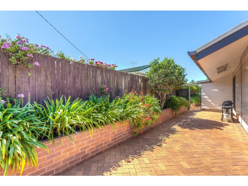 3 McHardy Street, Centenary Heights QLD 4350