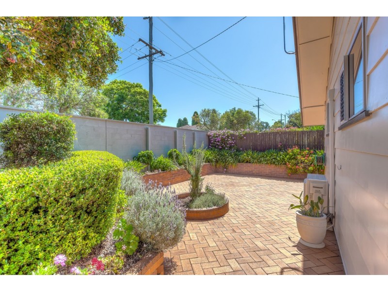 3 McHardy Street, Centenary Heights QLD 4350