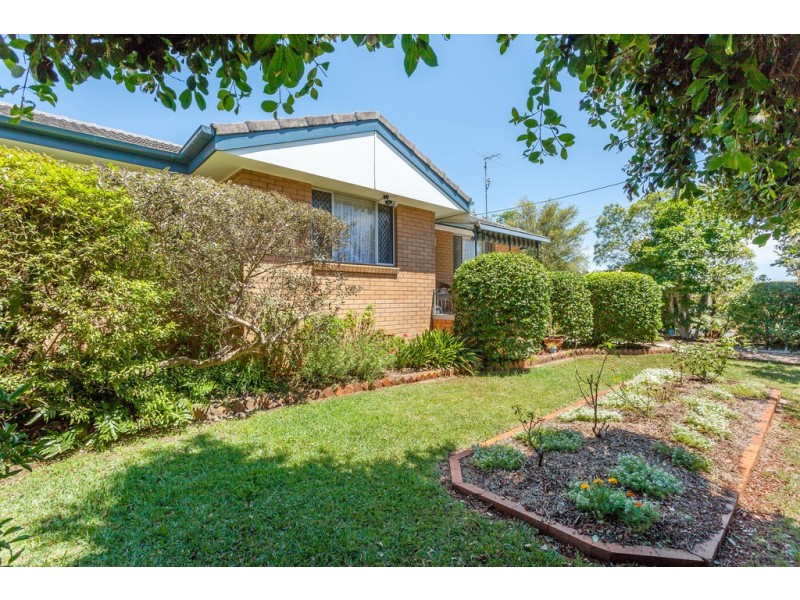 2B Jonathan Street, Rockville QLD 4350