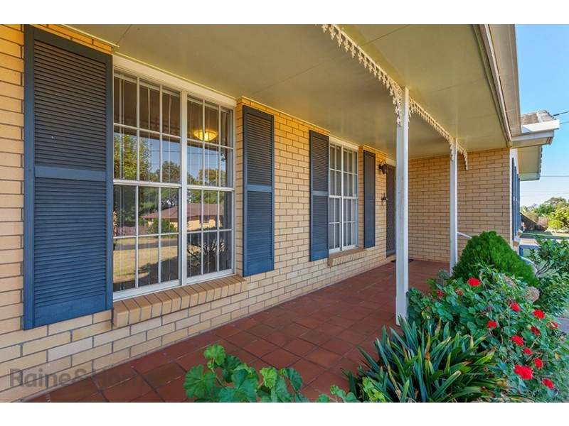 65 Sardon Street, Centenary Heights QLD 4350